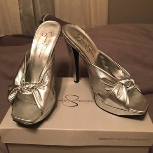 Jessica Simpson “Sally” Silver Metallic Heels